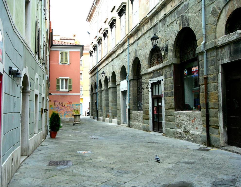 Piazza Grande City Residence Trieste Extérieur photo